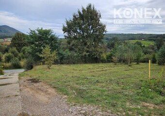 Ponúkame na predaj atraktívny stavebný pozemok v obľúbenej a