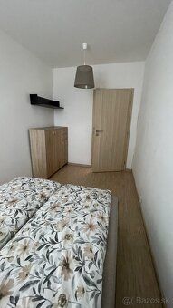 Prenajmem 2 izbový zariadený byt na Školskej ulici v MI- čas