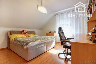 Typ: Rodinný dom Ulica: Hlavná Obec: Štvrtok na Ostrove
Hľad