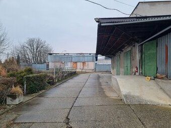 Dám do prenájmu 200 m2 skladové priestory.