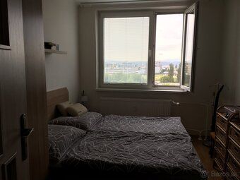 Dávame do prenájmu 1,5 izbový byt Dlhodobo