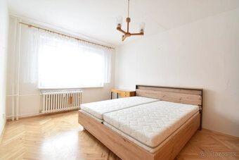 Typ: 2-izbový byt Ulica: Martinská Mestská časť: Vlčince Obe