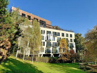B10 Vám ponúka na prenájom 2 izbový byt kompletne zariadený 