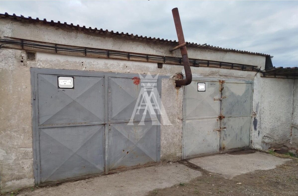 Ponúkame na predaj dvojgaráž na Myslavskej ulici, Košice - Z