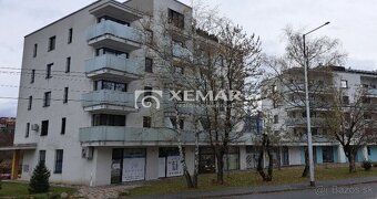 XEMAR ( alebo 0907 895 125) ponúka na predaj garážové parkov