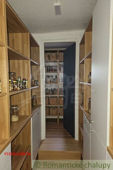 Snívate o mieste, kde drevo praská v krbe a víkendové rána p