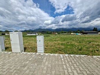 Ponúkame na predaj stavebný pozemok pre rodinný dom v obci S