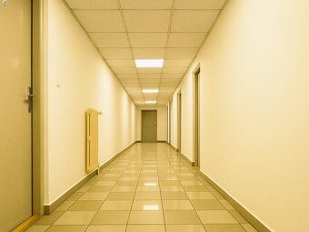 Ponúkame na prenájom exkluzívne obchodné a administratívne p