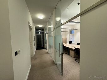 Realitná kancelária KNB - Komerčné Nehnuteľnosti Bratislava 