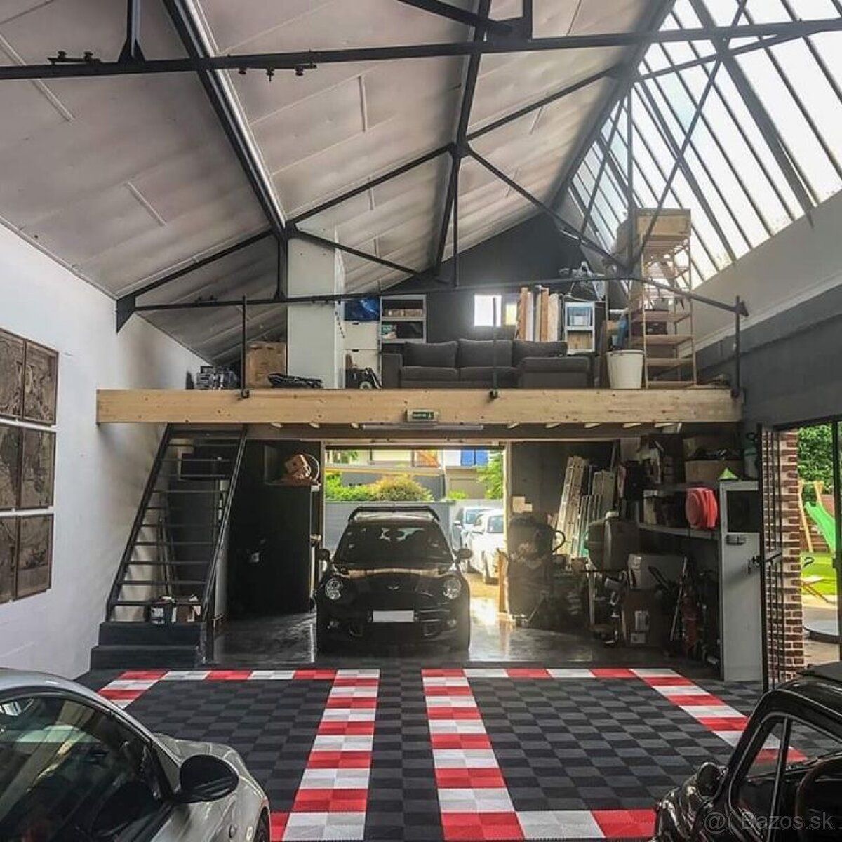 Zdravím, hľadám takýto štýl podnikania, loft priestor, menši