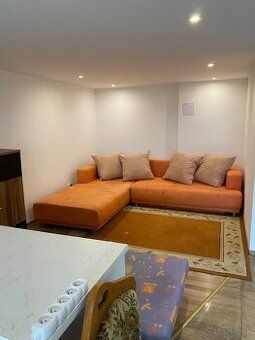 Zdravím, hľadám takýto štýl podnikania, loft priestor, menši