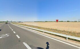 Ponúkam na predaj parcely o celkovej výmere 14 659 m² nachád