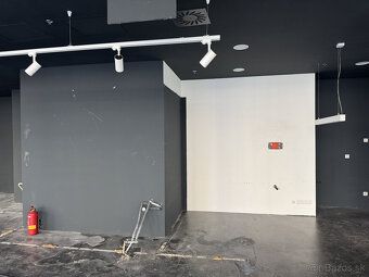 Realitná kancelária KNB - Komerčné Nehnuteľnosti Bratislava 
