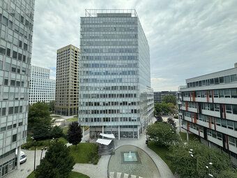 Realitná kancelária KNB - Komerčné Nehnuteľnosti Bratislava 