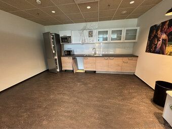 Realitná kancelária KNB - Komerčné Nehnuteľnosti Bratislava 