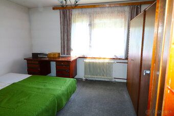 Exkluzívne iba u nás Vám ponúkame na predaj rodinný dom v ob
