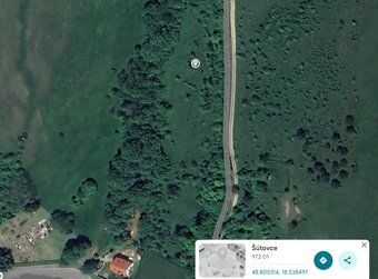 Ponúkame na predaj slnečný pozemok nachádzajúci sa v krásnom