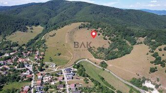 Poschodie: prízemie Rozloha pozemku: 1455m² Vlastníctvo: fir