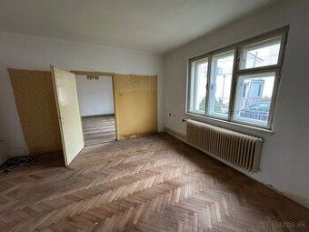 č. 1495b Na predaj rodinný dom v tichej lokalite FLOREÁT – P