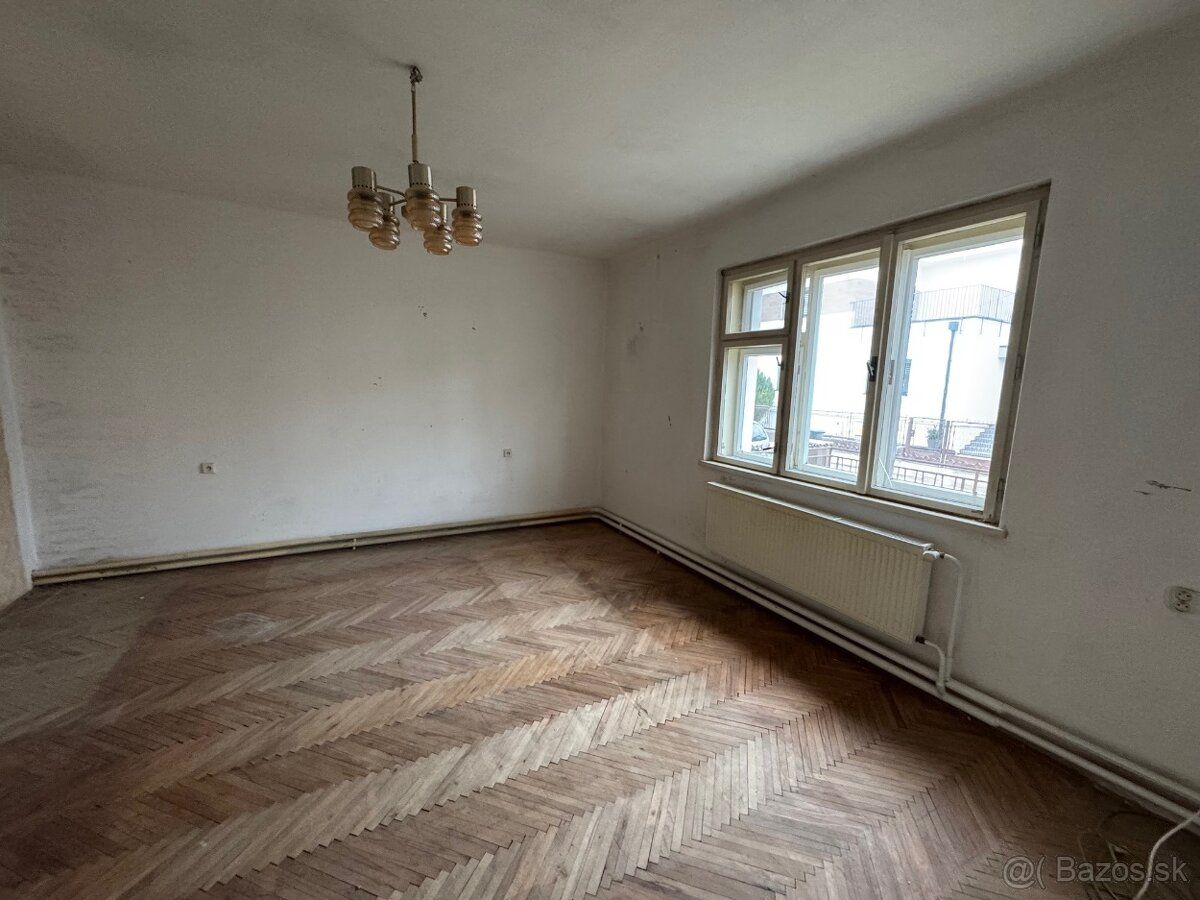 č. 1495b Na predaj rodinný dom v tichej lokalite FLOREÁT – P