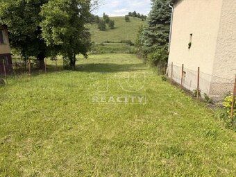 TUreality ponúka na predaj 2 rovinaté a slnečné stavebné poz