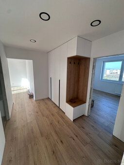 Hľadáte priestranný domov v lokalite, kde máte všetko po ruk