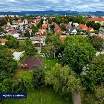 Sme AVILA. Už roky spájame ľudí s ich novým domovom.
Práve t