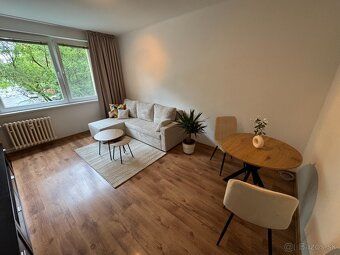 Č. 9882 PRENÁJOM | Štýlový kompletne novozariadený 2-izbový 