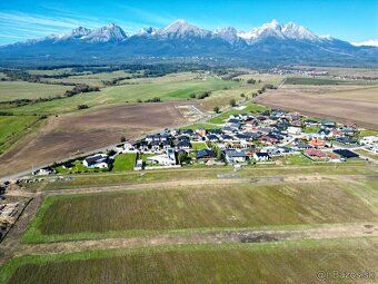 "REALITY TATRY – Váš spoľahlivý partner v realitách v lokali