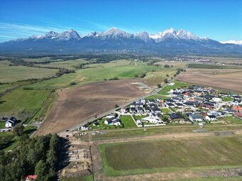 "REALITY TATRY – Váš spoľahlivý partner v realitách v lokali