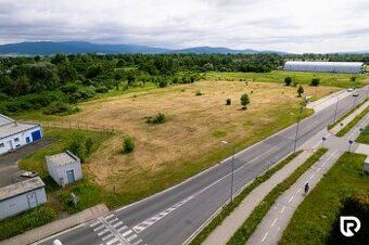 Znížená cena !
Výmera: 8 547 m² Cena: 37 € / m² Možnosť rozd
