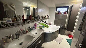 VAŠE VYSNÍVANÉ LUXUSNÉ BYVANIE: Rodinný dom 290 m² na 1414 m