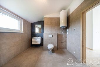 Bosen Group Vám ponúka na predaj moderný 4-izbový rodinný do