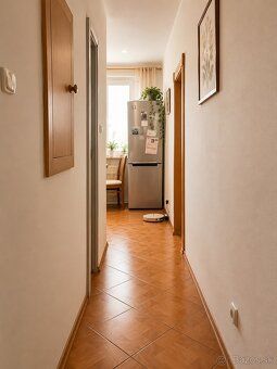 Ponúkame na predaj priestranný 3-izbový byt s výmerou 76 m²,