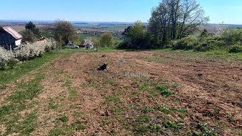 Typ: Pozemok na rekreáciu Ulica: Kolíňany Obec: Kolíňany
Spo