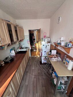 Ponúkam na prenájom čiastočne zariadený byt s rozlohou 64 m²