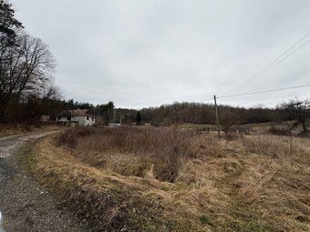 Sprzedam działkę w miejscowości Lipovany o powierzchni 1124 m²,