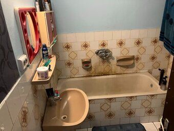 Exkluzívne ponúkame na predaj 2-izbový rodinný dom v obci Ku