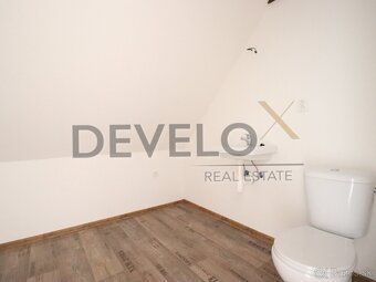 DeveloX Reality ponúka na predaj rekreačný rodinný dom v Mos