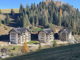 APARTMÁNY LITMANOVÁ - SKOLAUDOVANÉ 3 IZBOVÉ APARTMÁNY PRIAMO