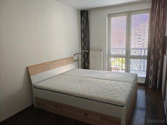 Dám do dlhodobého prenájmu 3 izbový byt s balkónom a pivnico
