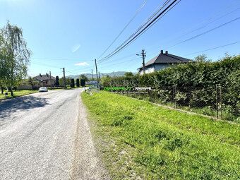 Ponúkame na predaj stavebný pozemok o výmere 1410 m2, lokali