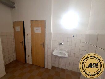 We offer for rent renovated office spaces in
