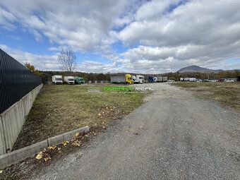 Ponúkame na predaj budovu v súčasnosti využívanú ako autodie