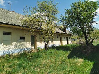 Ponúkame na predaj RD a 18á pozemok vo Svinici
Ponúkame na p