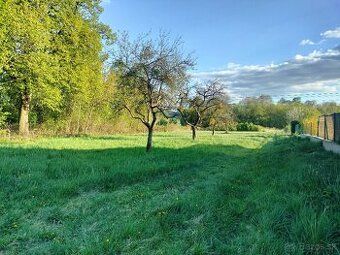 Ponúkame na predaj RD a 18á pozemok vo Svinici
Ponúkame na p
