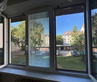 Ponúkame Vám na prenájom útulný a priestranný 2-izbový byt s