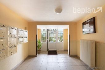 vbreality.sk-Ponúkame na predaj svetlý a vkusne zrekonštruov