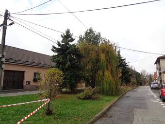 Ponúkame na predaj stavebný pozemok v centre mestskej časti 