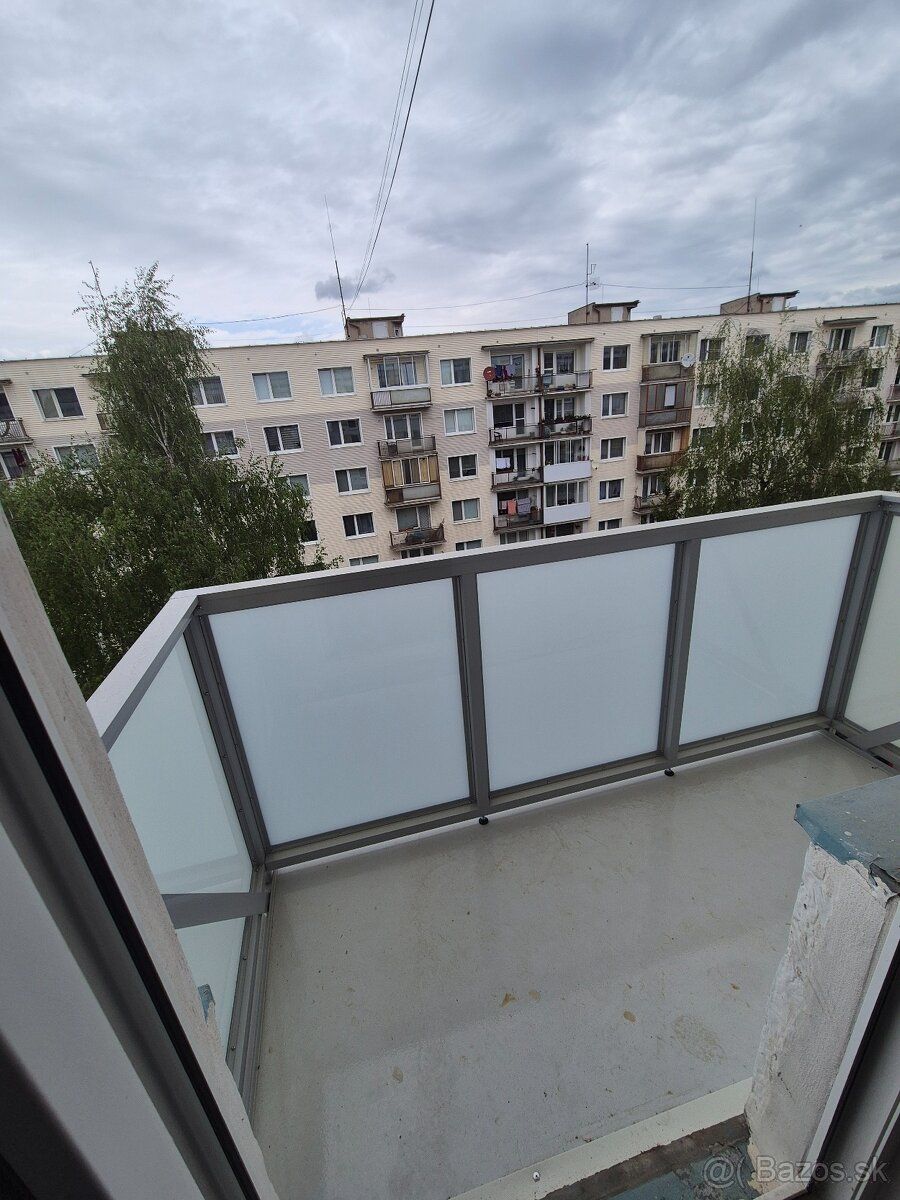 Predám byt v PB ktorý sa nachádza vo veľmi dobrej lokalite v
